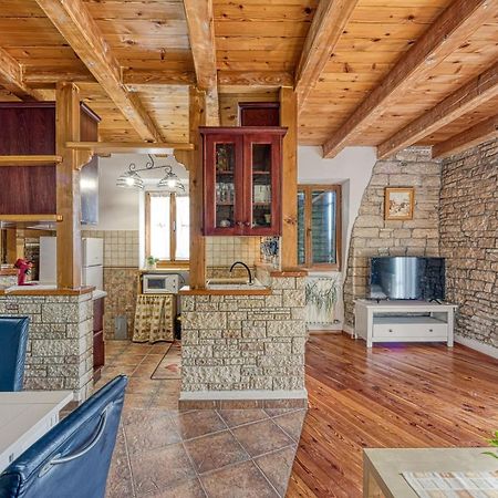 Casa Gustinka Villa Heki Bagian luar foto