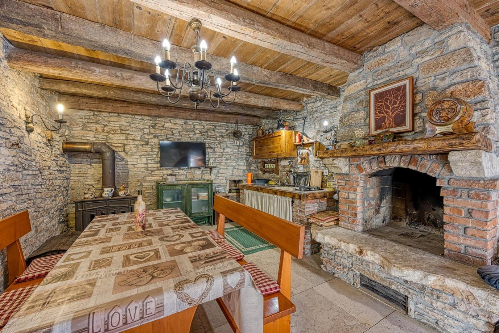 Casa Gustinka Villa Heki Bagian luar foto